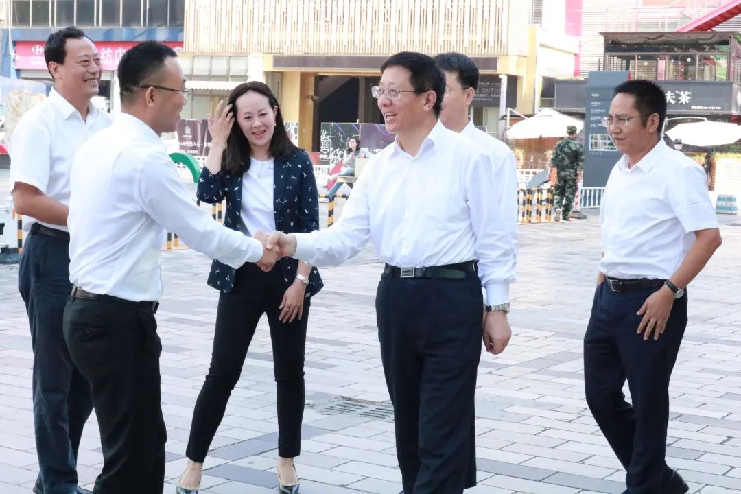 1599203050103474.jpg f4822220bb8062375cacdd532bb57fe3.jpg