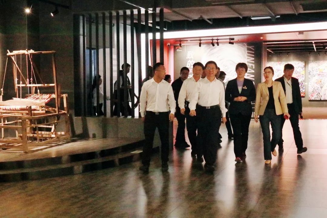 1599204156955176.jpg 666e91fa397dcaeacf0eb03cda4c0140.jpg